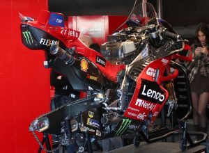 ducati-team-bike-detail